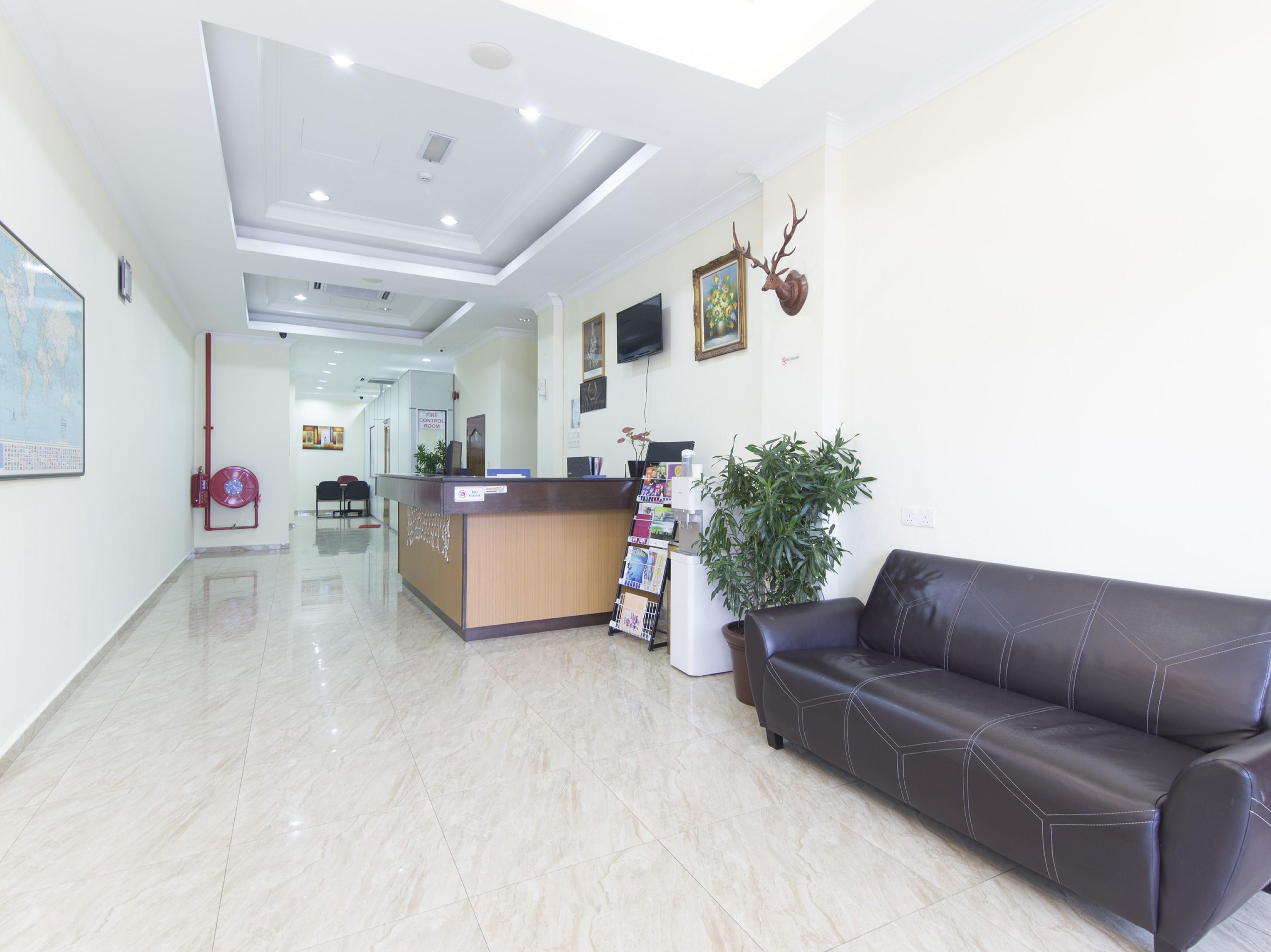 Oyo 327 Buddys Hotel Kuala Lumpur Exterior photo