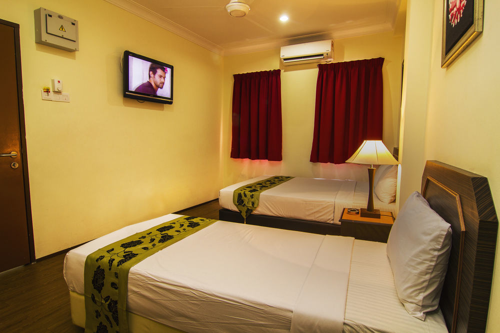 Oyo 327 Buddys Hotel Kuala Lumpur Exterior photo