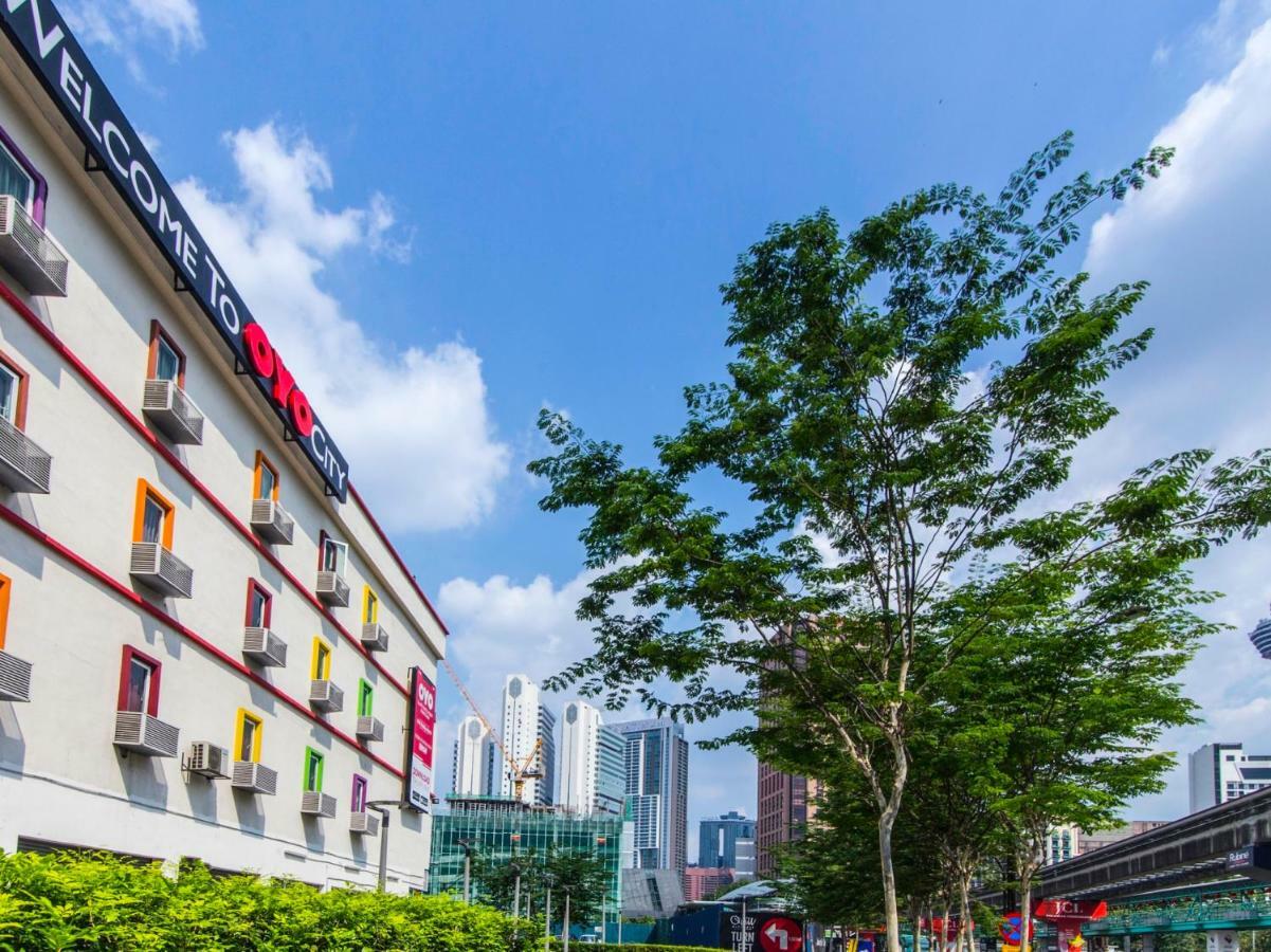 Oyo 327 Buddys Hotel Kuala Lumpur Exterior photo